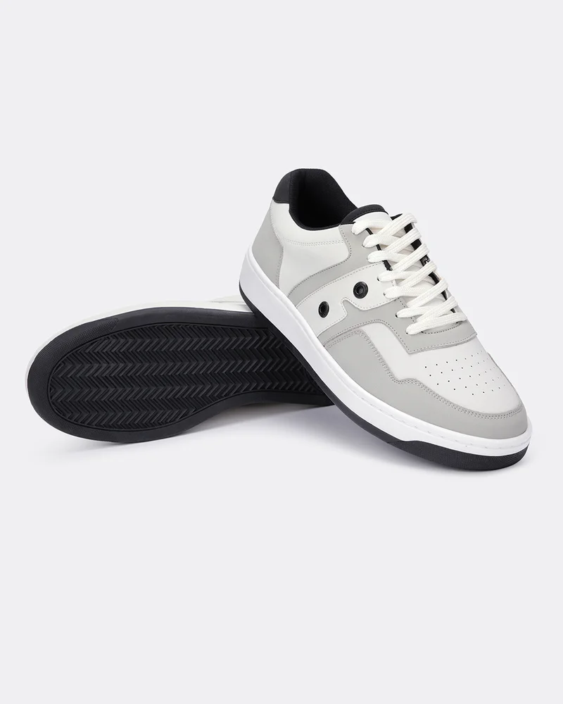 بيواكوف Men's RetroMix Ice Walk Color Block Low-Top Sneakers